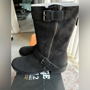 New Eileen Fisher Boots Black 8.5